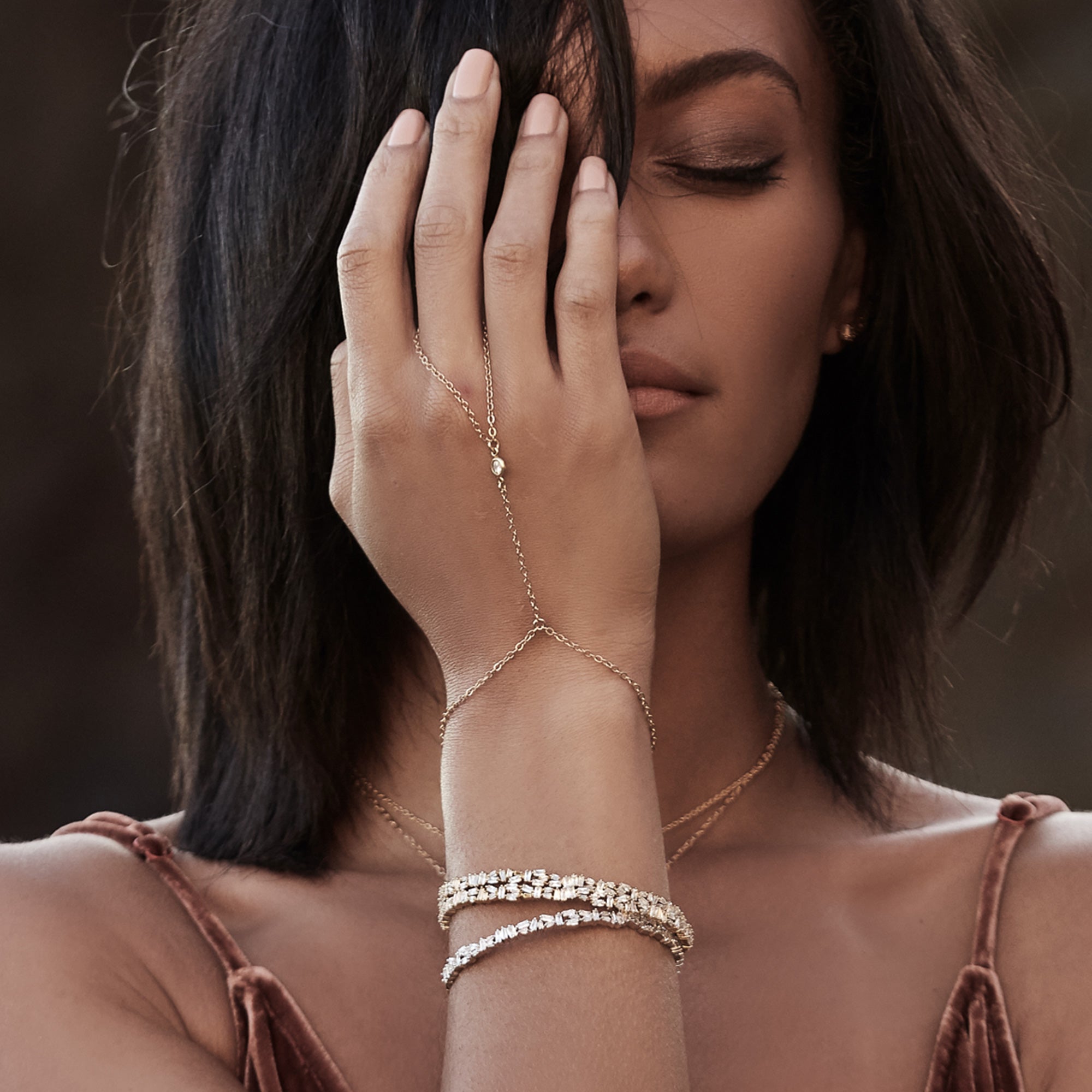 JACQUELYN CRYSTAL HAND CHAIN