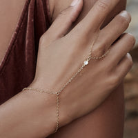 JACQUELYN CRYSTAL HAND CHAIN